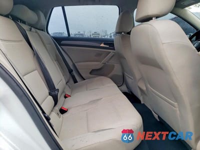 Zdjęcie 10 z 12 samochodu: 2018 VOLKSWAGEN GOLF S VIN:3VWG17AU9JM255151 - miniatura