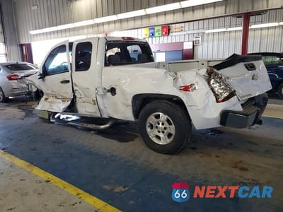 Drugie zdjęcie samochodu z przodu: 2008 CHEVROLET SILVERADO K1500 VIN:2GCEK19J381186912 - miniatura