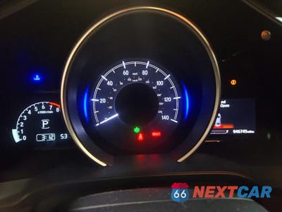 Zdjęcie 9 z 11 samochodu: 2019 HONDA FIT EX VIN:3HGGK5H80KM711506 - miniatura