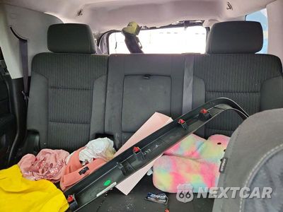 Zdjęcie 10 z 12 samochodu: 2015 GMC YUKON SLE VIN:1GKS2AKC8FR276581 - miniatura