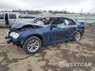 2015 CHRYSLER 300 LIMITED 2C3CCAAG2FH829909 - główne zdjęcie licytacji z USA - miniatura