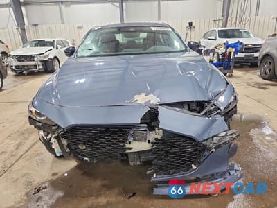Piąte zdjęcie samochodu w środku: 2023 MAZDA 3 PREFERRED VIN:3MZBPBCM3PM376503 - miniatura