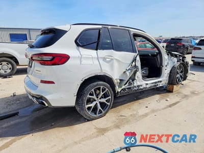 Trzecie zdjęcie samochodu z tyłu: 2019 BMW X5 XDRIVE40I VIN:5UXCR6C52KLK81862 - miniatura