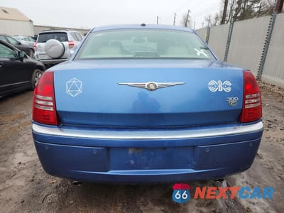 Zdjęcie 6 z 12 samochodu: 2007 CHRYSLER 300C VIN:2C3LA63H97H762333 - miniatura