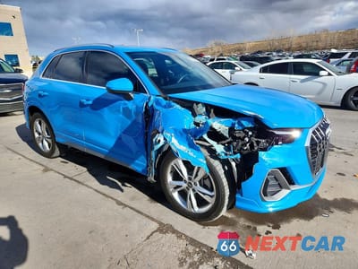 Czwarte zdjęcie samochodu z boku: 2023 AUDI Q3 PREMIUM PLUS S LINE 45 VIN:WA1EECF38P1019260 - miniatura