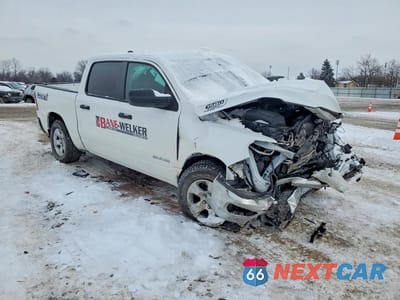 Czwarte zdjęcie samochodu z boku: 2021 RAM 1500 TRADESMAN VIN:1C6RRFGG4MN616710 - miniatura