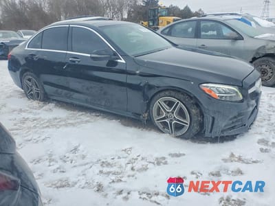 Czwarte zdjęcie samochodu z boku: 2020 MERCEDES-BENZ C 300 4MATIC VIN:55SWF8EB0LU324166 - miniatura