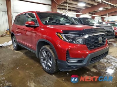 Czwarte zdjęcie samochodu z boku: 2023 HONDA PASSPORT EXL VIN:5FNYF8H56PB044175 - miniatura