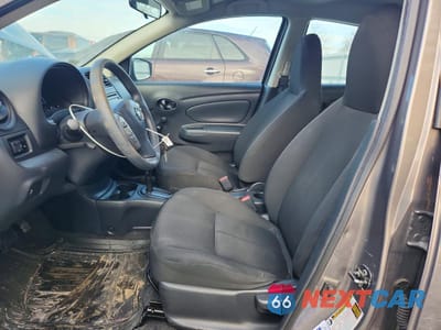 Zdjęcie 7 z 12 samochodu: 2016 NISSAN VERSA S VIN:3N1CN7AP7GL831949 - miniatura