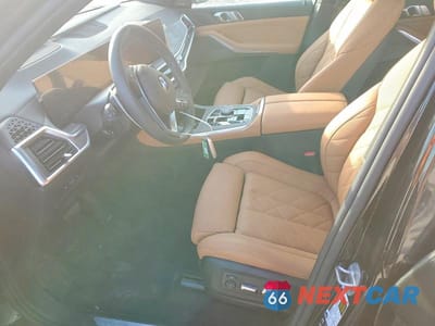 Zdjęcie 7 z 12 samochodu: 2024 BMW X5 XDRIVE40I VIN:5UX23EU03R9V31952 - miniatura