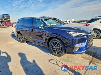 Czwarte zdjęcie samochodu z boku: 2026 LEXUS TX 350 BASE VIN:5TDAAAB66TS063047 - miniatura