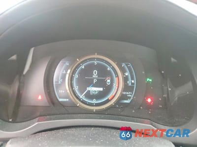 Zdjęcie 9 z 11 samochodu: 2017 LEXUS RC 350 VIN:JTHSE5BC8H5008326 - miniatura