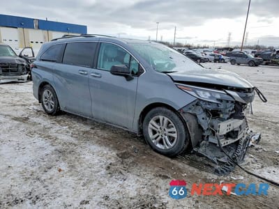 Czwarte zdjęcie samochodu z boku: 2023 TOYOTA SIENNA XSE VIN:5TDDSKFC4PS078507 - miniatura