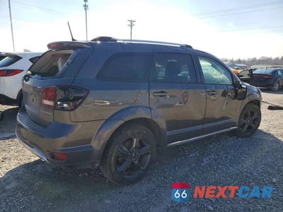 Trzecie zdjęcie samochodu z tyłu: 2018 DODGE JOURNEY CROSSROAD VIN:3C4PDDGG7JT522965 - miniatura