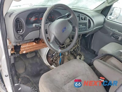 Zdjęcie 8 z 13 samochodu: 2006 FORD E250 DELIVERY VAN VIN:1FTNE24W56HB10408 - miniatura
