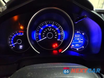 Zdjęcie 9 z 11 samochodu: 2017 HONDA FIT LX VIN:JHMGK5H59HS002561 - miniatura