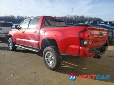 Drugie zdjęcie samochodu z przodu: 2022 TOYOTA TACOMA VIN:3TYCZ5AN1NT058282 - miniatura