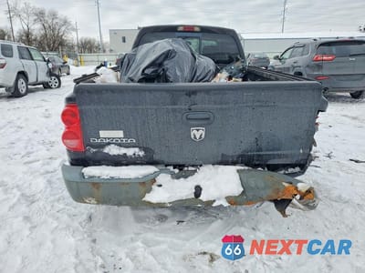 Zdjęcie 6 z 13 samochodu: 2005 DODGE DAKOTA ST VIN:1D7HE22K75S320092 - miniatura