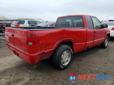 Trzecie zdjęcie samochodu z tyłu: 2003 GMC SONOMA VIN:1GTCS19H038151478 - miniatura