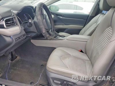 Zdjęcie 7 z 12 samochodu: 2021 TOYOTA CAMRY VIN:4T1G11AK2MU408043 - miniatura