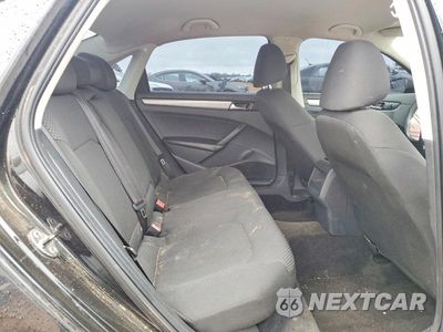 Zdjęcie 10 z 12 samochodu: 2012 VOLKSWAGEN PASSAT S VIN:1VWAP7A37CC073206 - miniatura