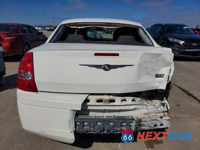 Zdjęcie 6 z 12 samochodu: 2009 CHRYSLER 300 LX VIN:2C3KA43D39H612542 - miniatura