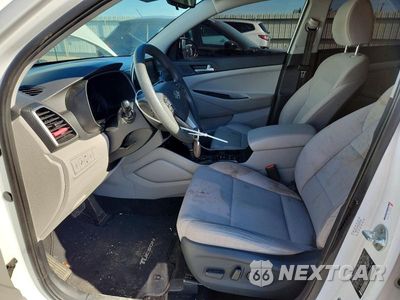 Zdjęcie 7 z 12 samochodu: 2020 HYUNDAI TUCSON LIMITED VIN:KM8J3CA40LU258283 - miniatura