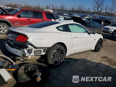 Trzecie zdjęcie samochodu z tyłu: 2021 FORD MUSTANG GT VIN:1FA6P8CF0M5117452 - miniatura