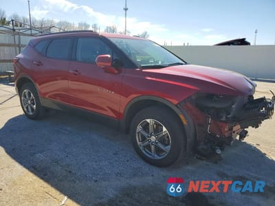 Czwarte zdjęcie samochodu z boku: 2023 CHEVROLET BLAZER 2LT VIN:3GNKBCR43PS219507 - miniatura