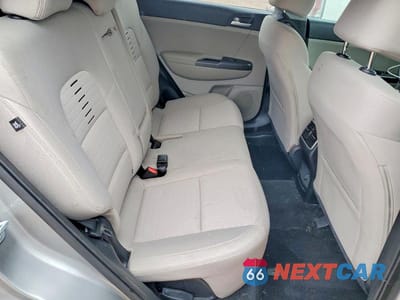 Zdjęcie 11 z 13 samochodu: 2021 KIA SPORTAGE VIN:KNDPM3AC2M7902983 - miniatura