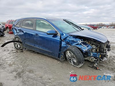 Czwarte zdjęcie samochodu z boku: 2020 KIA NIRO LX VIN:KNDCB3LC8L5422720 - miniatura