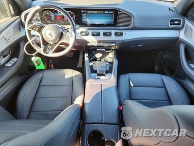 Zdjęcie 8 z 13 samochodu: 2025 MERCEDES-BENZ GLS 450 4MATIC VIN:4JGFF5KE3SB445530 - miniatura
