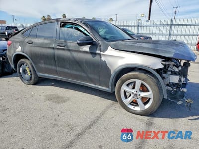 Czwarte zdjęcie samochodu z boku: 2020 MERCEDES-BENZ GLC COUPE 300 4MATIC VIN:WDC0J8EB8LF714573 - miniatura