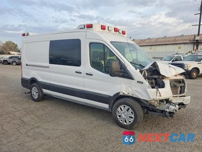 Czwarte zdjęcie samochodu z boku: 2023 FORD TRANSIT AMBULANCE VIN:1FDBR1CG1PKA18174 - miniatura