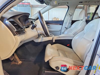 Zdjęcie 7 z 13 samochodu: 2019 VOLVO XC90 T6 INSCRIPTION VIN:YV4A22PL0K1498589 - miniatura