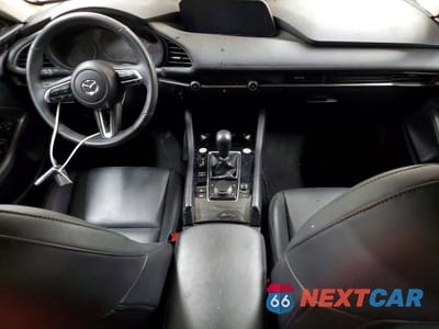 Zdjęcie 8 z 12 samochodu: 2025 MAZDA 3 SELECT SPORT VIN:3MZBPABMXSM457194 - miniatura