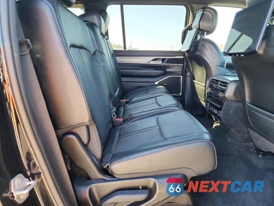 Zdjęcie 11 z 14 samochodu: 2024 JEEP WAGONEER SERIES II VIN:1C4SJVBPXRS105644 - miniatura