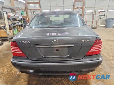 Zdjęcie 6 z 11 samochodu: 2003 MERCEDES-BENZ S 500 4MATIC VIN:WDBNG84J03A353547 - miniatura