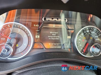 Zdjęcie 9 z 11 samochodu: 2021 RAM 2500 LARAMIE 4WD 6.7L 6C TDSL VIN:3C6UR5FL5MG511783 - miniatura