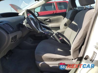 Zdjęcie 7 z 12 samochodu: 2011 TOYOTA PRIUS VIN:JTDKN3DUXB1390353 - miniatura