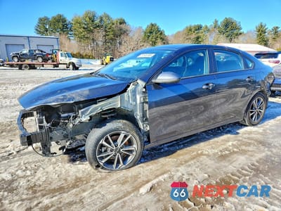 2022 KIA FORTE LXS 3KPF24AD3NE462127 - główne zdjęcie licytacji z USA - miniatura