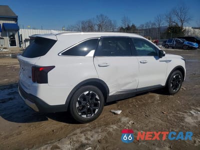 Trzecie zdjęcie samochodu z tyłu: 2024 KIA SORENTO S VIN:5XYRLDJC7RG278495 - miniatura