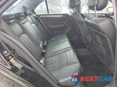 Zdjęcie 10 z 12 samochodu: 2002 MERCEDES-BENZ C 32 AMG KOMPRESSOR VIN:WDBRF65J02F232851 - miniatura