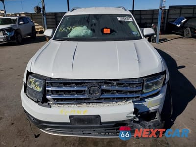 Piąte zdjęcie samochodu w środku: 2019 VOLKSWAGEN ATLAS SE VIN:1V2WR2CA4KC521934 - miniatura