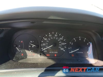 Zdjęcie 9 z 11 samochodu: 2000 TOYOTA CAMRY CE VIN:4T1BG22K9YU002912 - miniatura