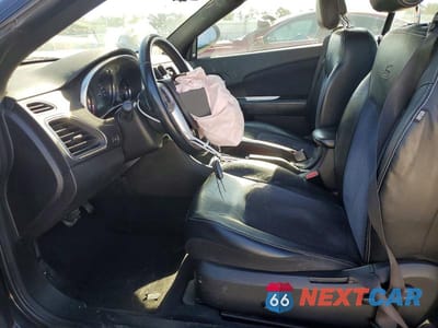 Zdjęcie 7 z 12 samochodu: 2012 CHRYSLER 200 S VIN:1C3BCBGG7CN122543 - miniatura
