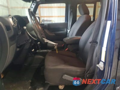 Zdjęcie 7 z 11 samochodu: 2013 JEEP WRANGLER UNLIMITED SPORT VIN:1C4BJWDG5DL558558 - miniatura