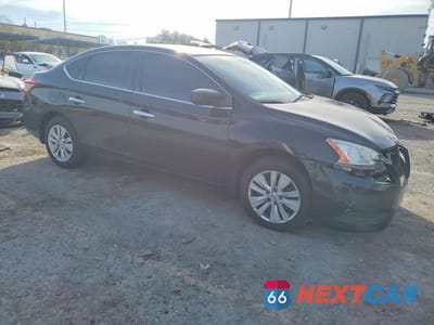 Czwarte zdjęcie samochodu z boku: 2014 NISSAN SENTRA S VIN:3N1AB7AP0EL685262 - miniatura
