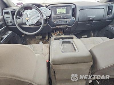 Zdjęcie 8 z 12 samochodu: 2018 CHEVROLET SILVERADO K1500 CUSTOM VIN:1GCVKPEC7JZ332753 - miniatura