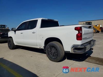 Drugie zdjęcie samochodu z przodu: 2021 CHEVROLET SILVERADO C1500 LT VIN:3GCPWCED5MG108108 - miniatura